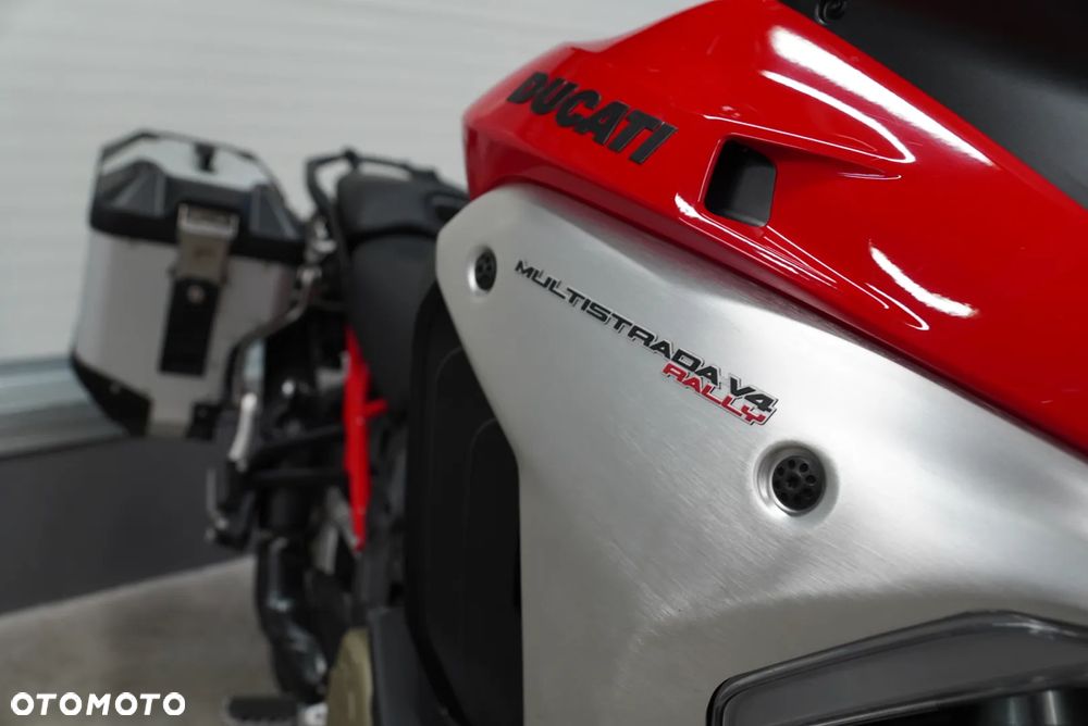 Ducati Multistrada - 10