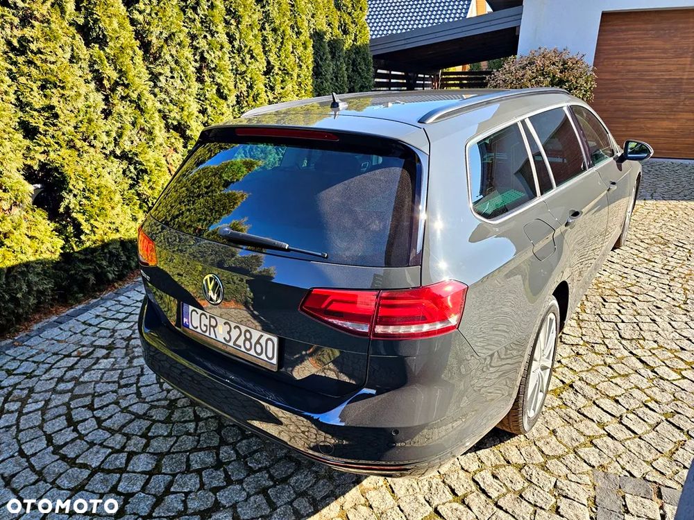 Volkswagen Passat - 10