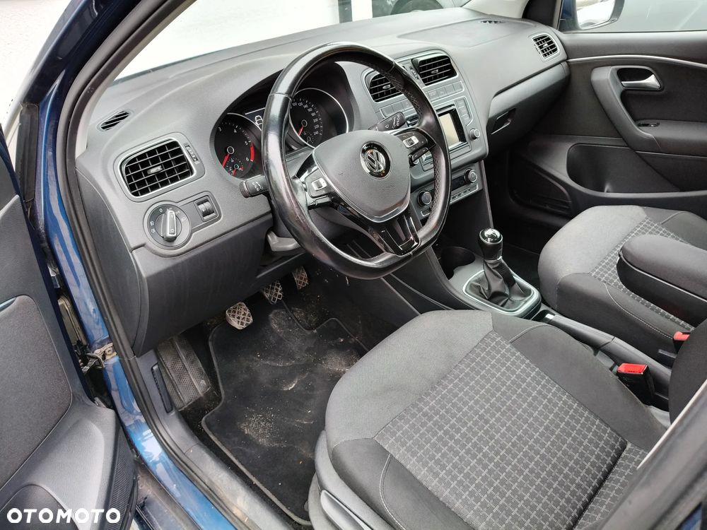 Volkswagen Polo 1.4 TDI (Blue Motion Technology) Comfortline - 9