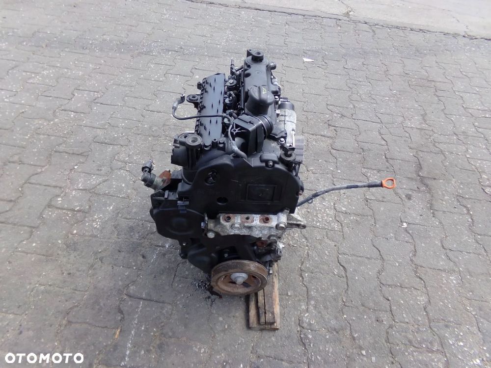 silnik pompa wtryski peugeot citroen c3 ii 1.4 hdi - 5