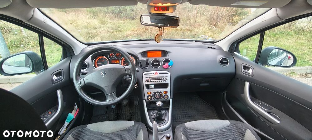 Peugeot 308 1.6 Trendy - 8