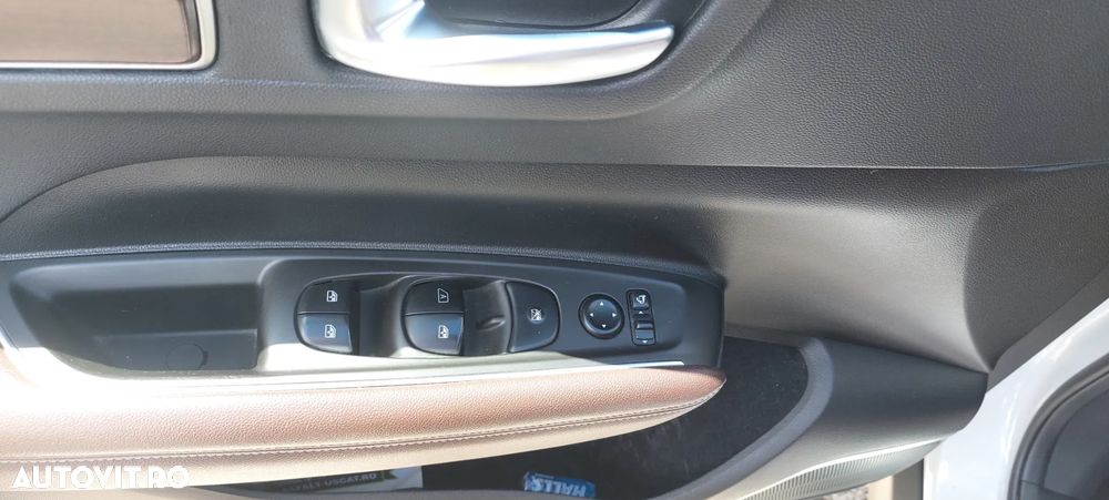 Renault Koleos - 11