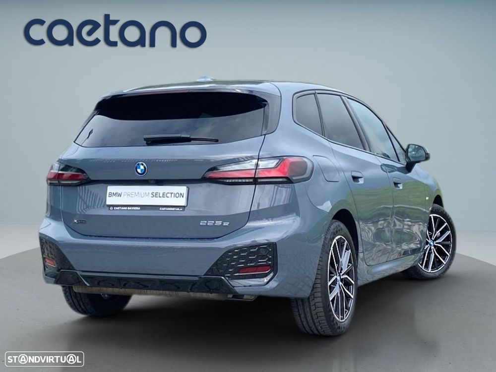 BMW 225xe Active Tourer e xDrive Pack Desportivo M - 2