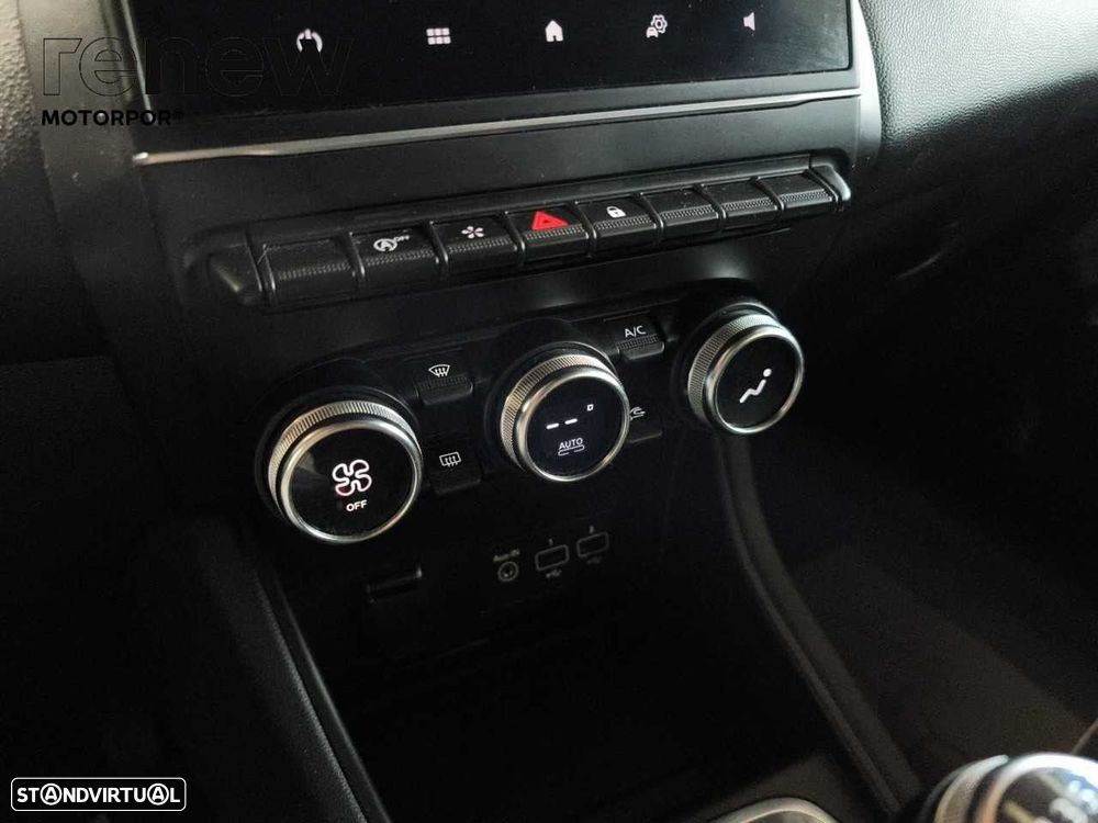 Renault Captur 1.0 TCe Techno - 29