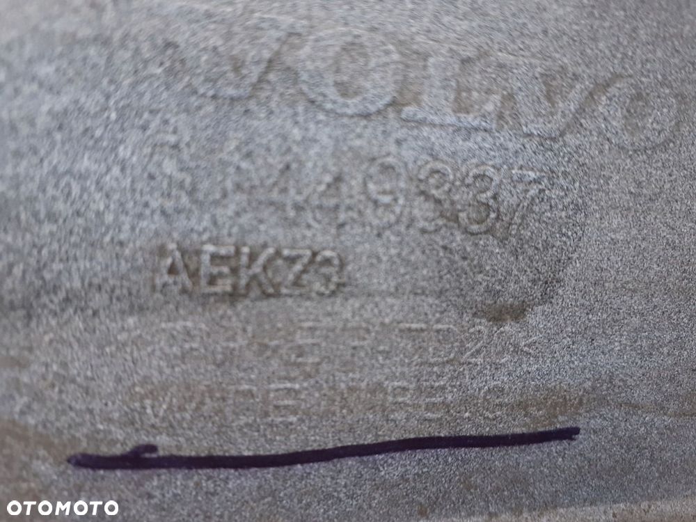 Zderzak tylny Volvo XC40 kompletny 17-21r 31449333 - 5