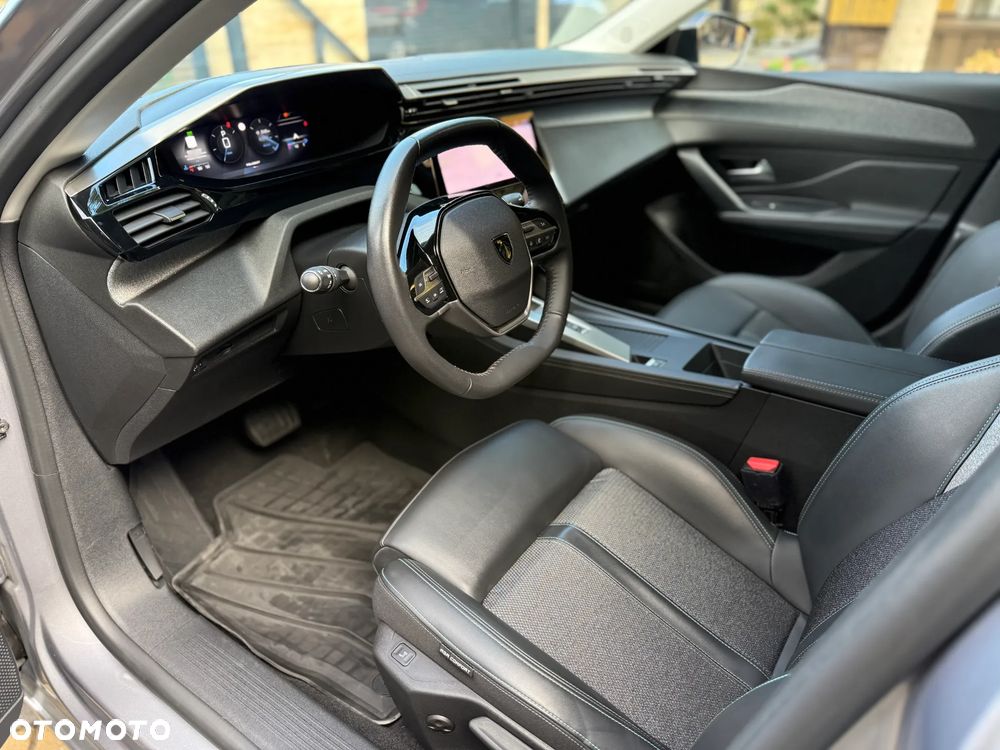 Peugeot 308 1.2 PureTech Allure Pack S&S EAT8 - 9
