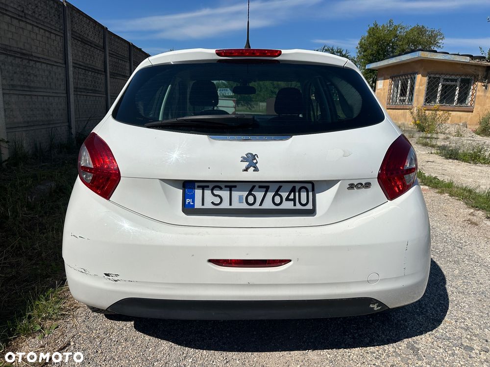 Peugeot 208 1.4 HDi Business Line - 4