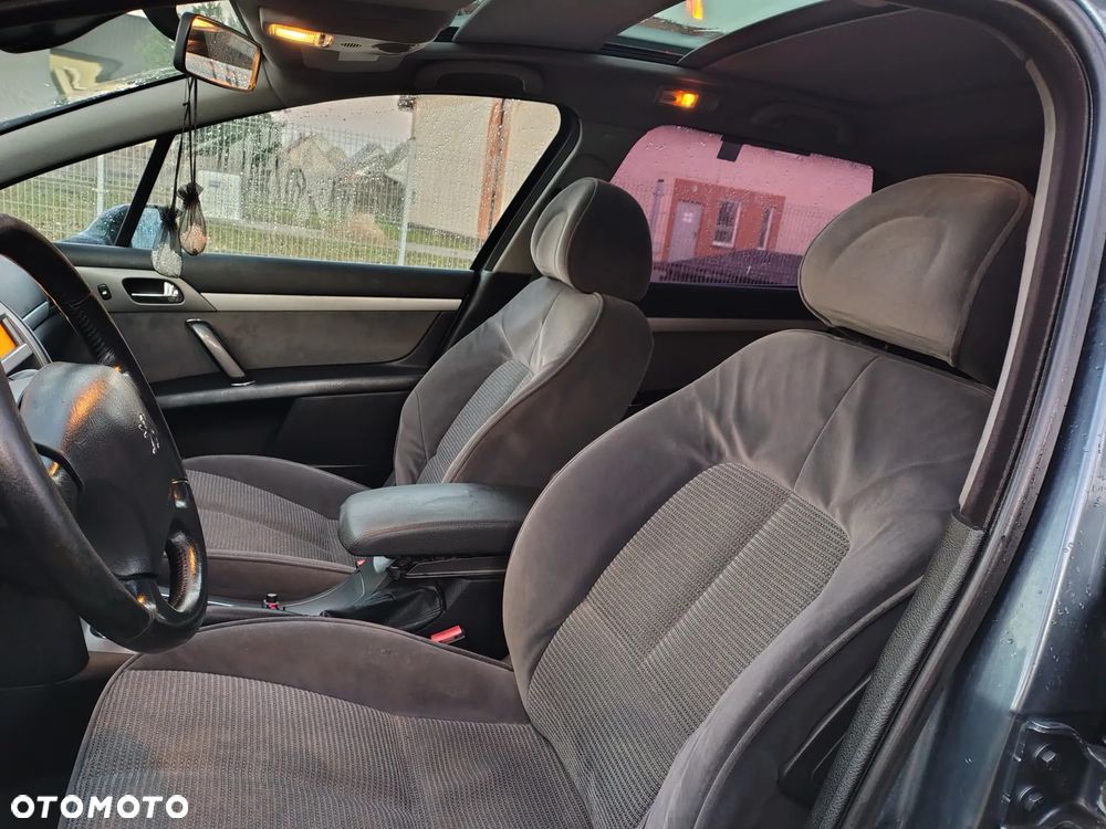 Peugeot 407 - 7