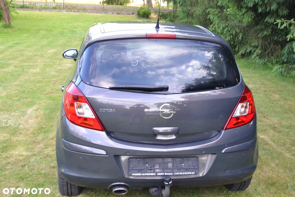 Opel Corsa 1.4 16V Energy - 8