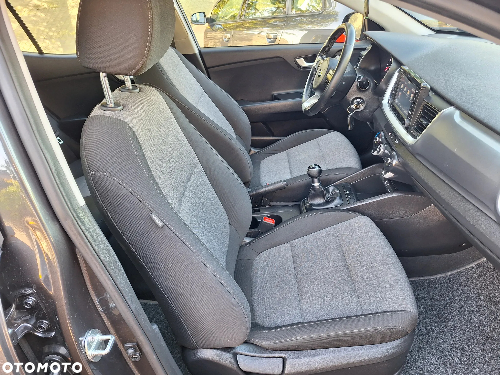 Kia Stonic - 29