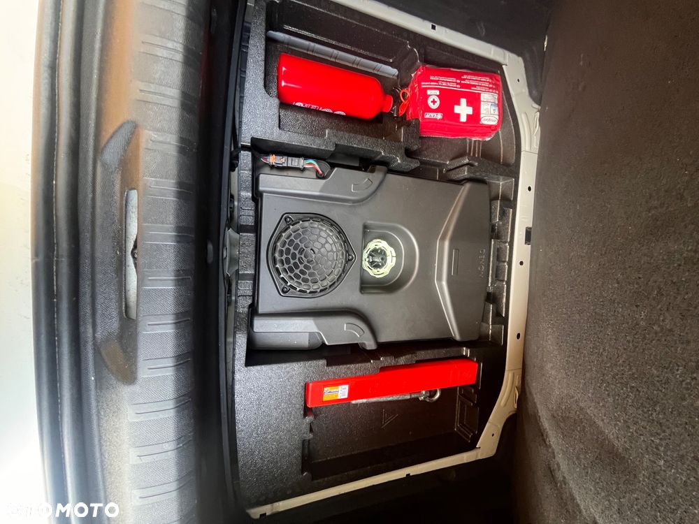 Peugeot 308 1.6 THP Allure - 11