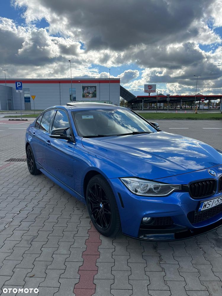 BMW Seria 3 335i xDrive - 1