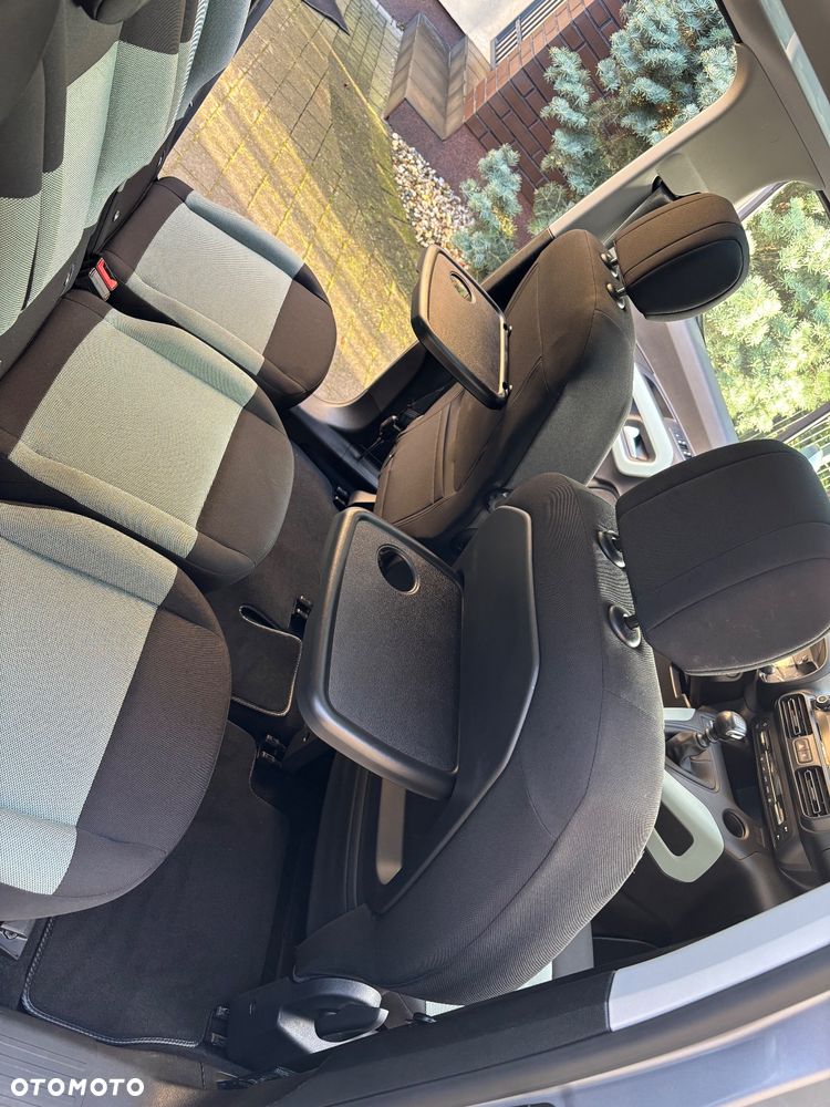 Citroën Berlingo M BlueHDi 130 SHINE - 26