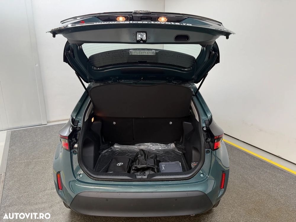 Toyota Yaris Cross - 8