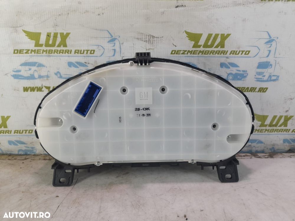 Ceasuri bord 13374964 Opel Astra J [2009 - 2012] 1.7 cdti A17DTR - 3