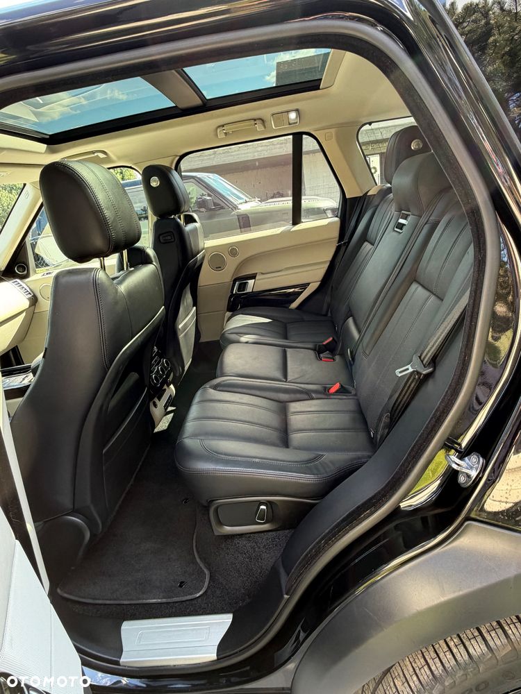 Land Rover Range Rover 4.4SD V8 AB Black - 17