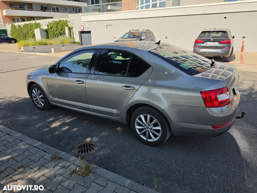 Skoda Octavia 1.6 TDI Style - 5