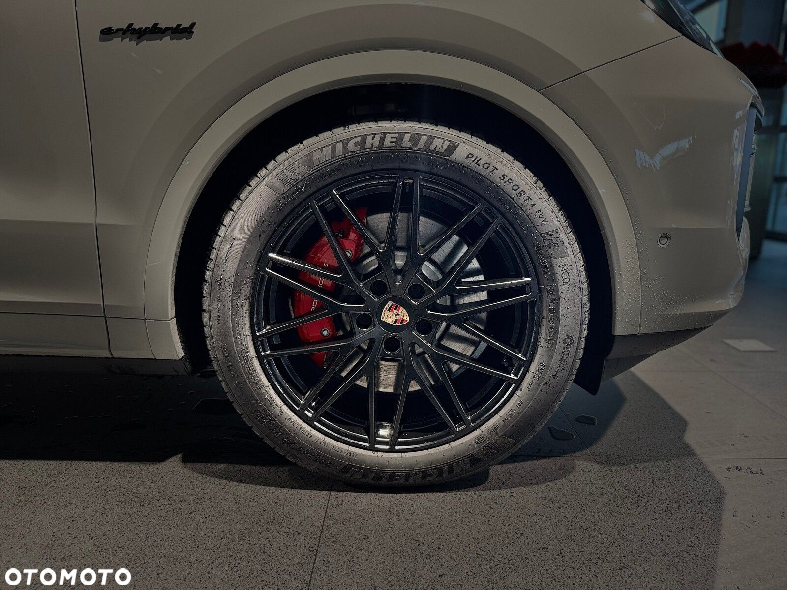 Porsche Cayenne - 16