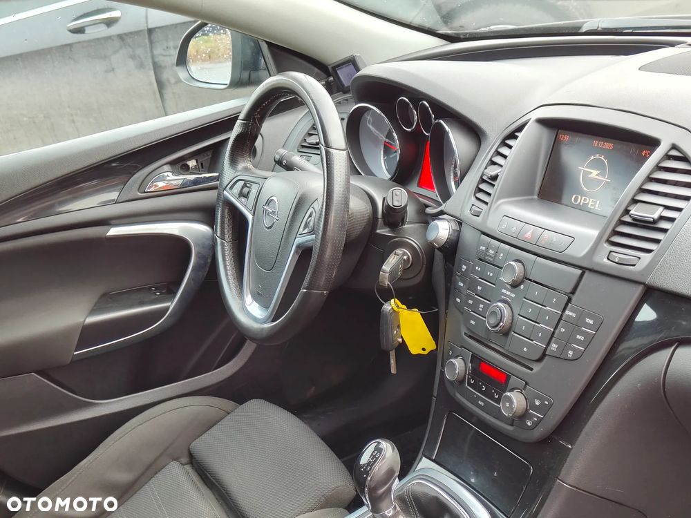 Opel Insignia 2.0 CDTI - 14