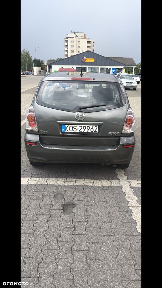 Toyota Corolla Verso - 5