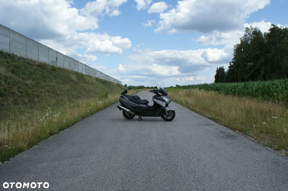 Suzuki Burgman - 2
