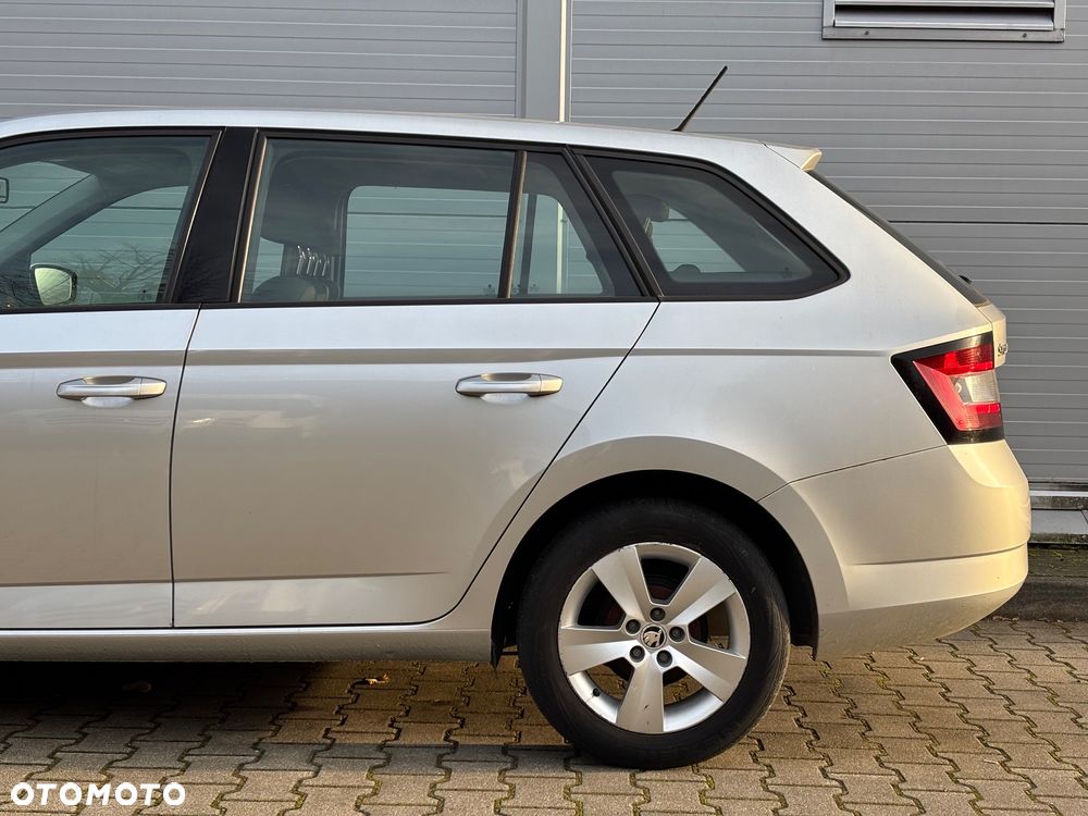 Skoda Fabia 1.0 Ambition - 5