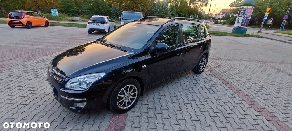 Hyundai i30 1.6 Premium - 10