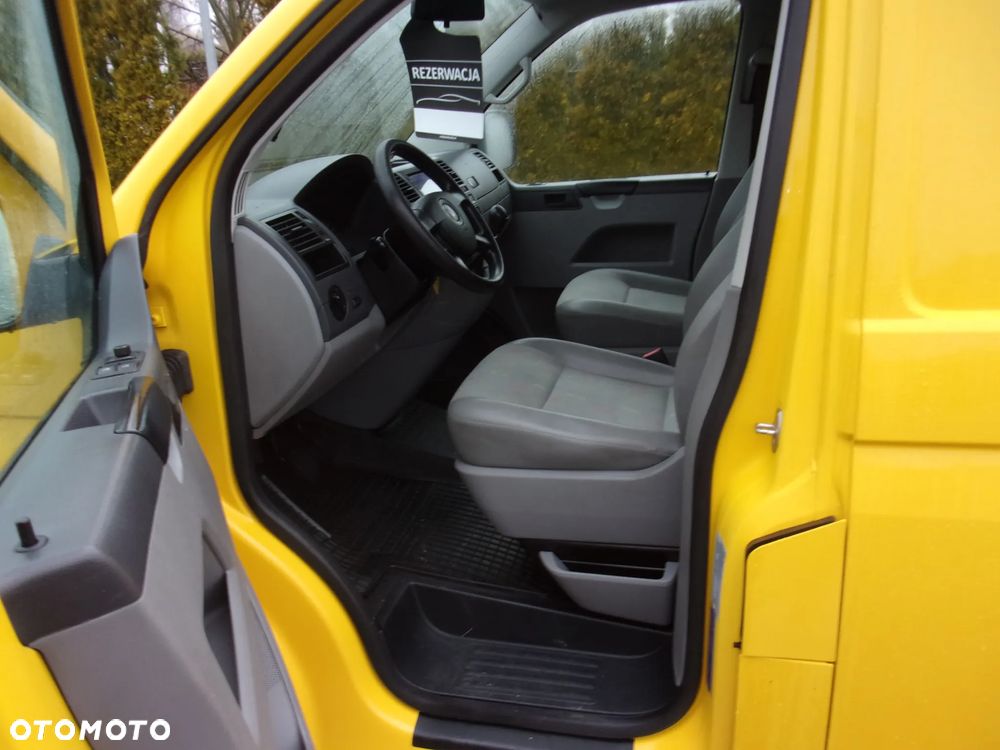 Volkswagen Transporter T5 - 4