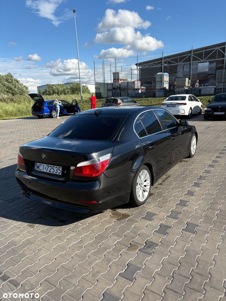 BMW Seria 5 525i - 7