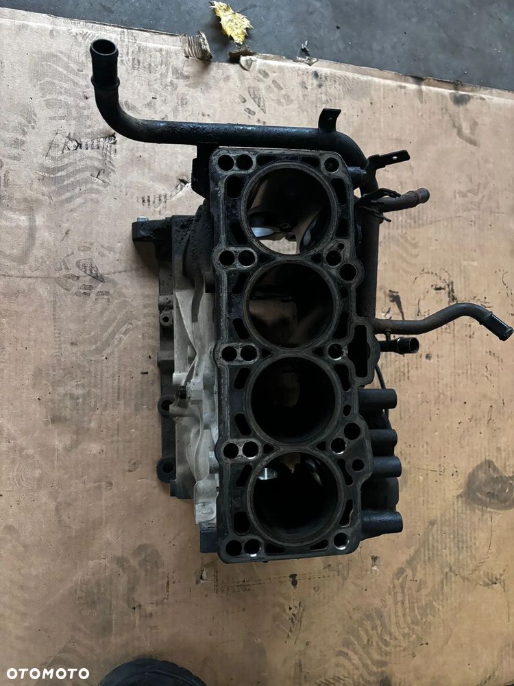 Blok silnika VW, Skoda 1.9tdi - kod silnika AXR - 2