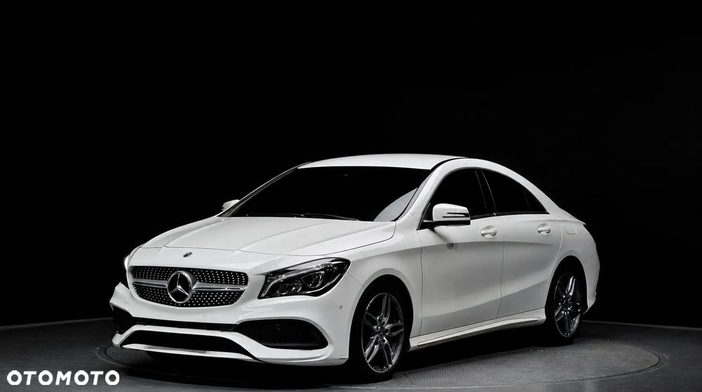 Mercedes-Benz CLA - 1