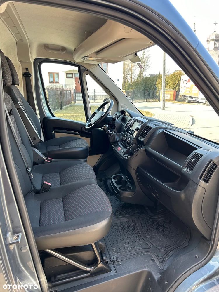 Peugeot BOXER - 12