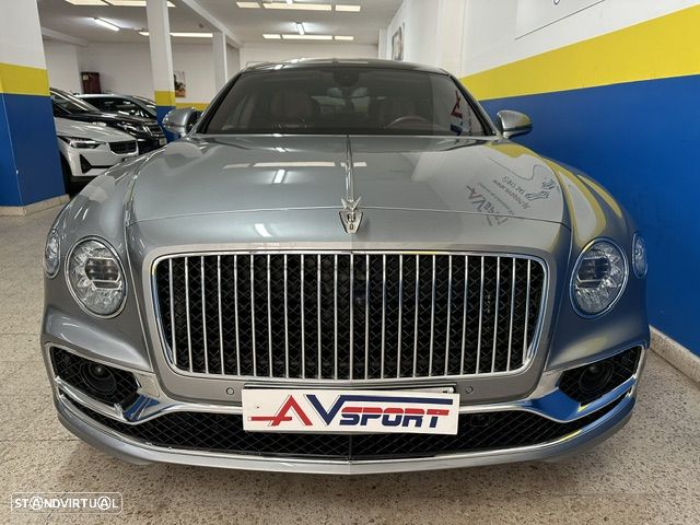 Bentley Flying Spur W12 - 4