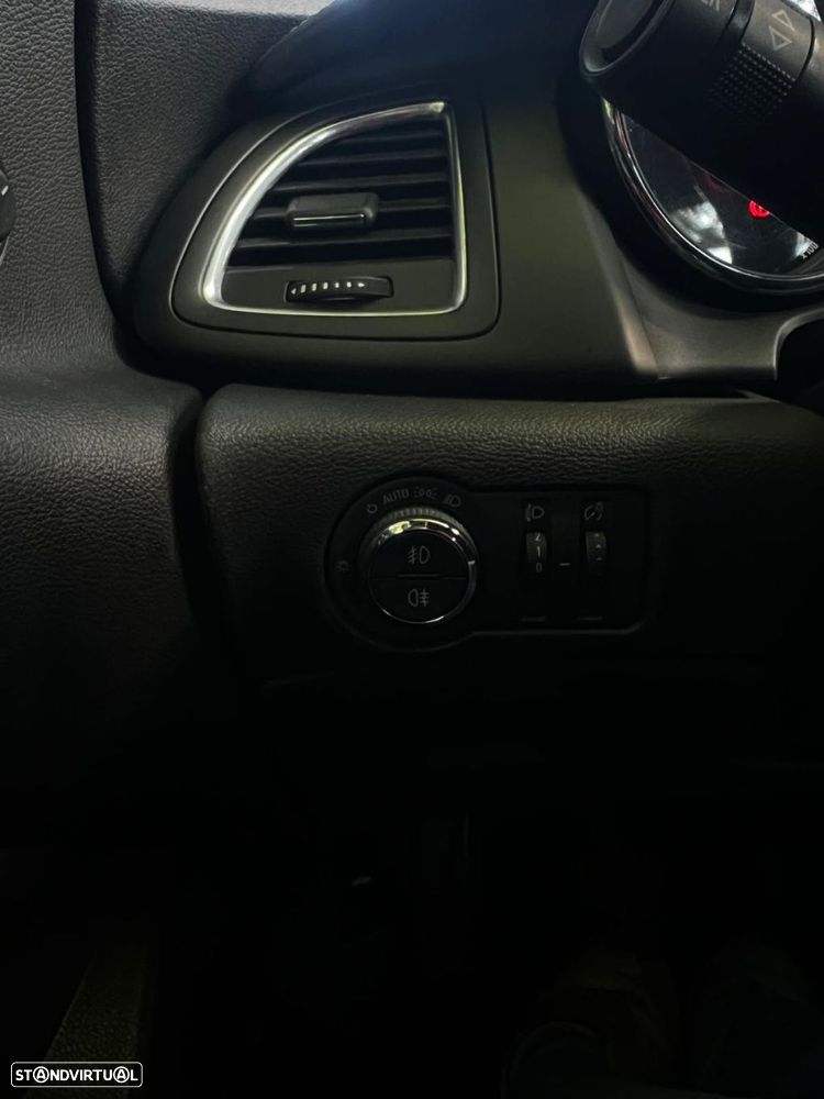 Opel Cascada - 36