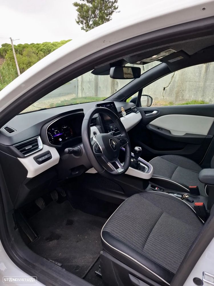 Renault Clio 1.0 TCe Techno - 9