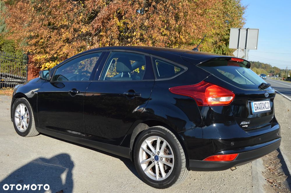 Ford Focus 1.0 EcoBoost Titanium Design - 10