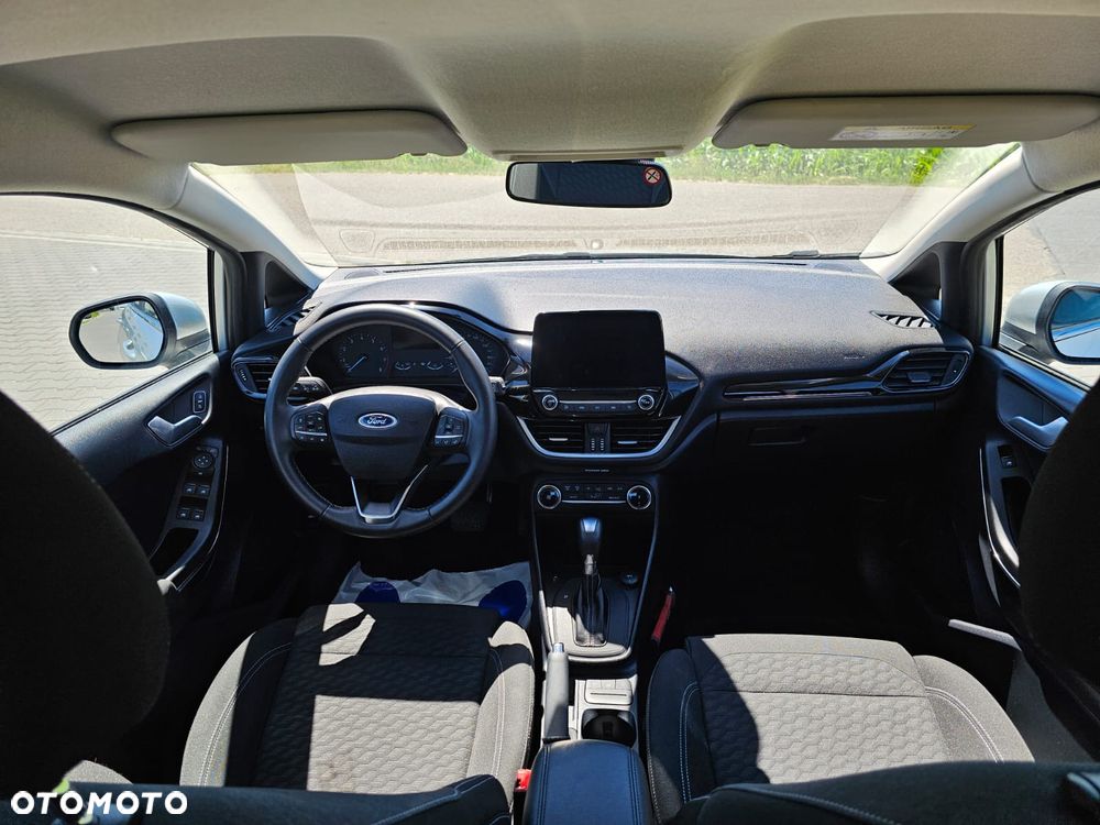 Ford Fiesta - 10