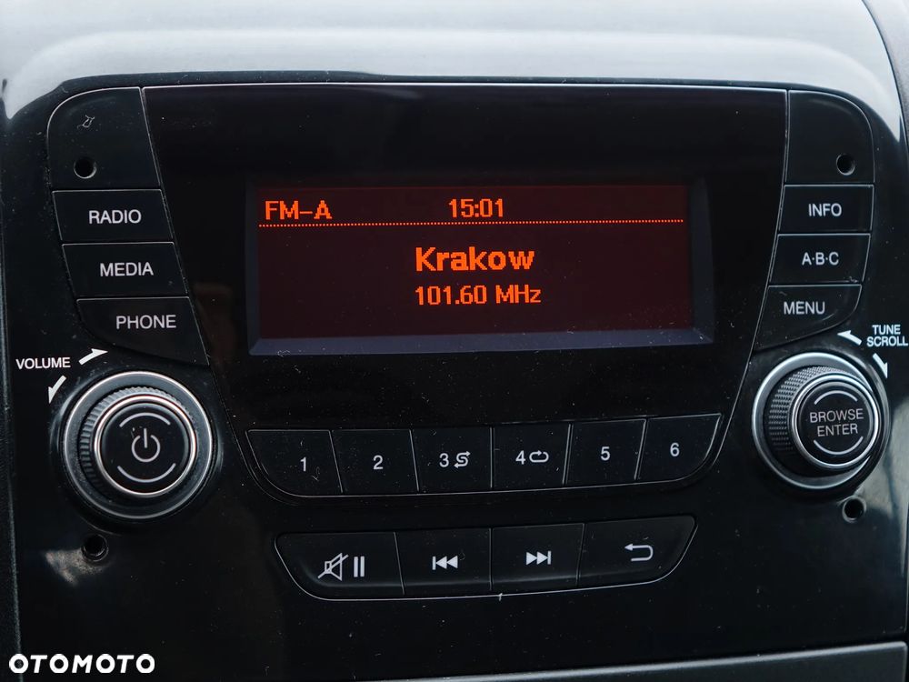 Peugeot Boxer 3.0 180 KM DOKA 7-osobowy skrzynia ładunkowa - 15