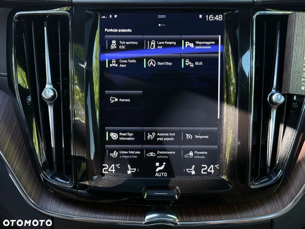 Volvo XC 60 D5 AWD Inscription - 26