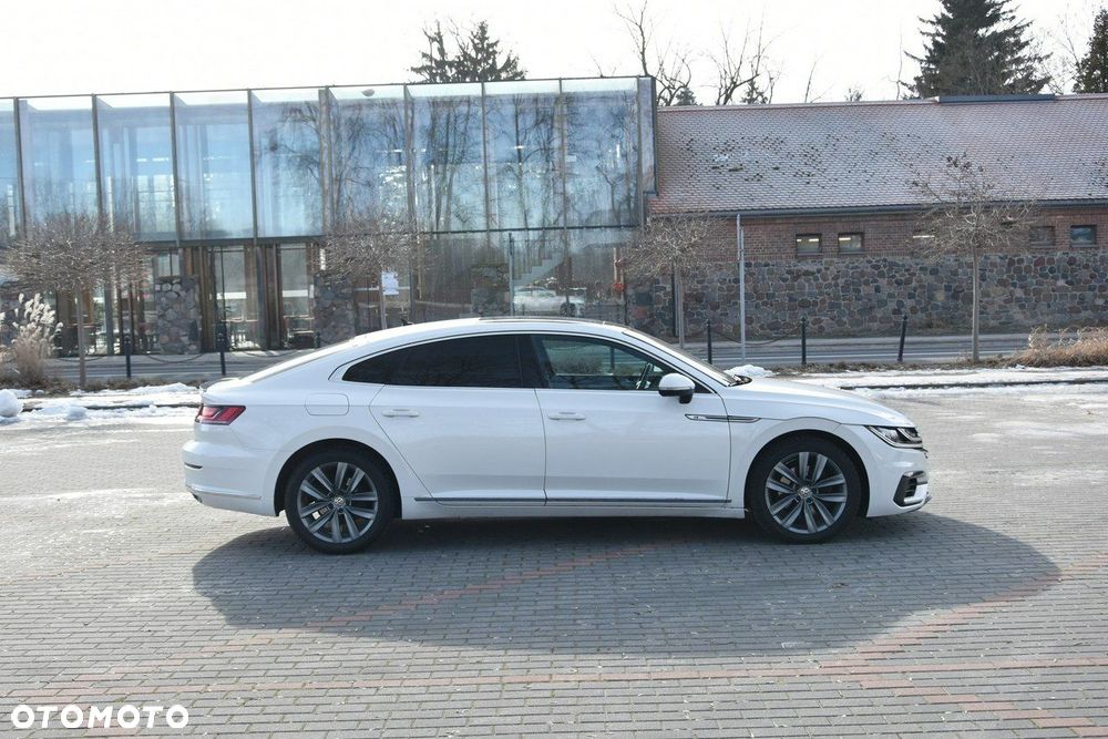 Volkswagen Arteon 2.0 TDI R-Line DSG - 9
