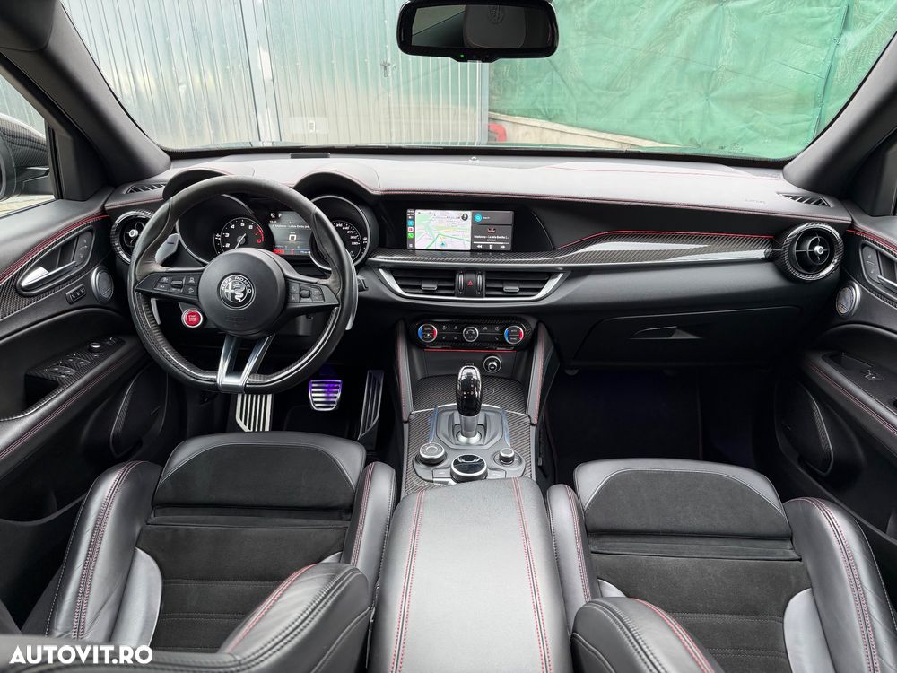 Alfa Romeo Stelvio 2.9 V6 Turbo AWD AT8 Quadrifoglio - 14