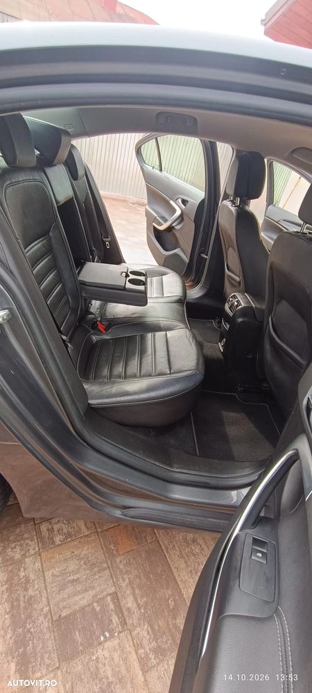 Opel Insignia 2.0 CDTI ECOFLEX Cosmo - 14