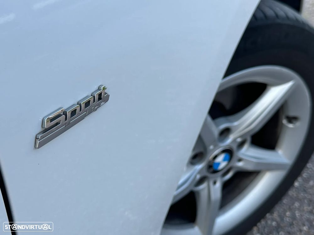 BMW 116 d EDynamics Line Sport - 39