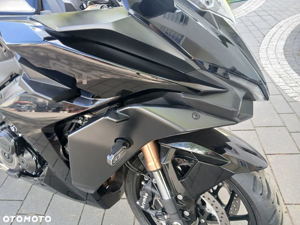 Suzuki GSX 1000 - 3
