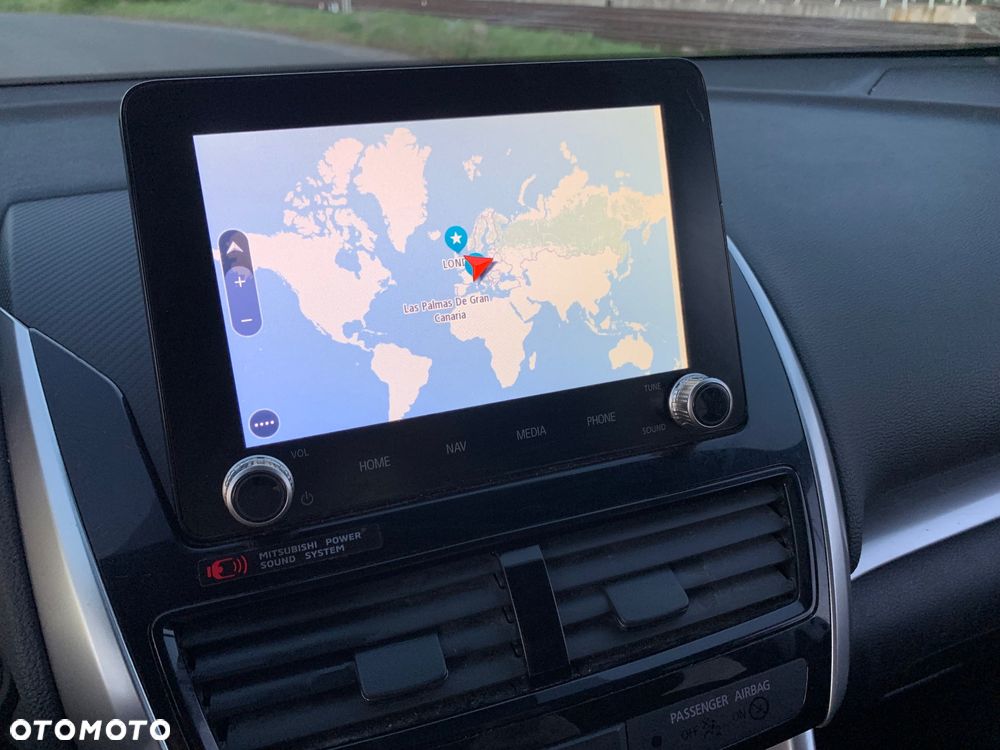 Mitsubishi Eclipse Cross - 16