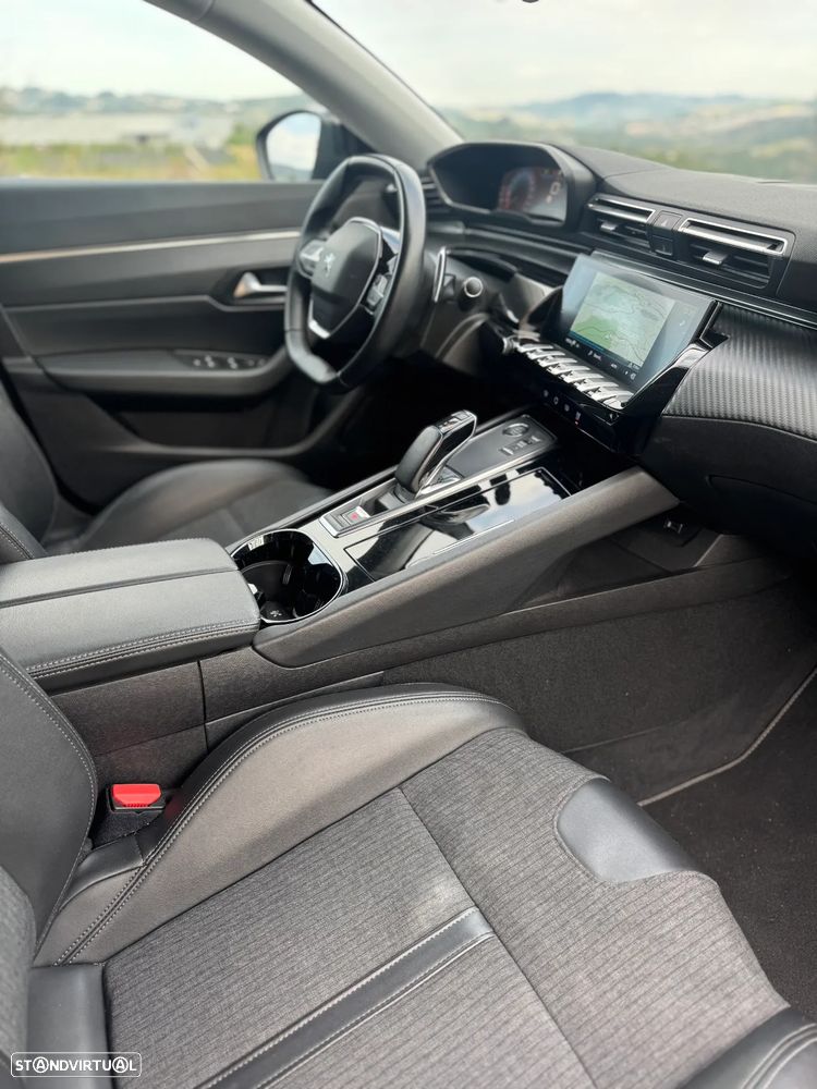 Peugeot 508 1.6 Hybrid Allure Pack e-EAT8 - 17