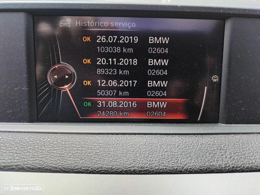 BMW X5 25 d sDrive Comfort 7L - 31
