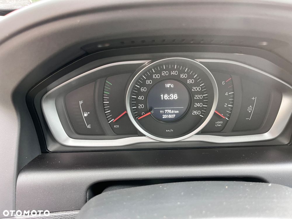 Volvo XC 60 D3 Inscription - 34