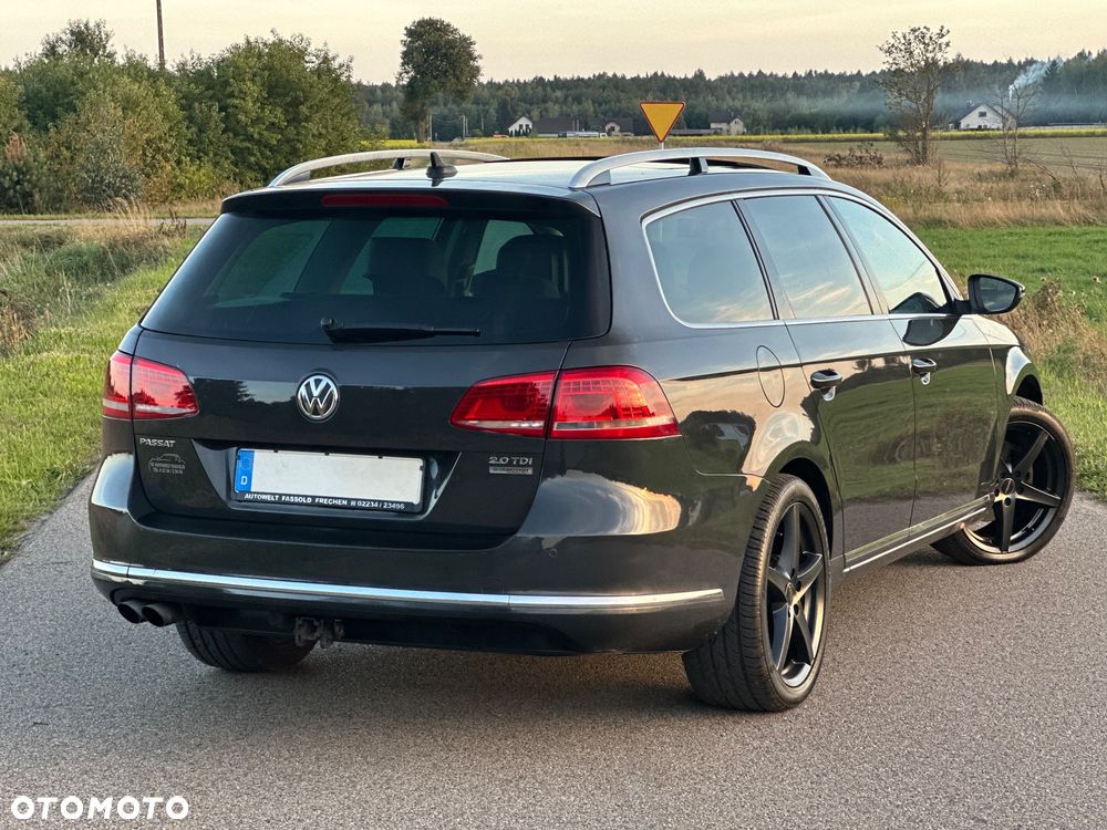 Volkswagen Passat 2.0 TDI DSG BlueMotion Technology Highline - 16
