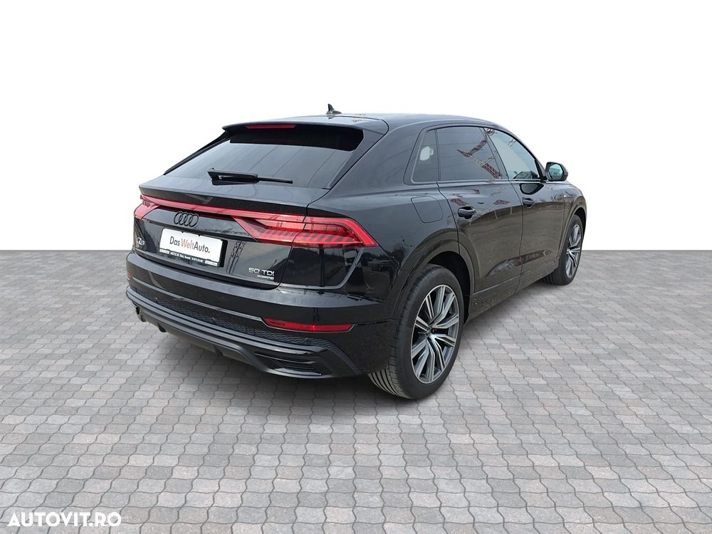 Audi Q8 - 5